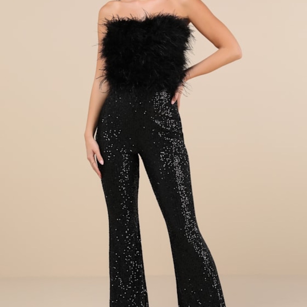 🖤 Lulus Unbelievable Energy Black Sequin Feather Strapless Jumpsuit - Size L